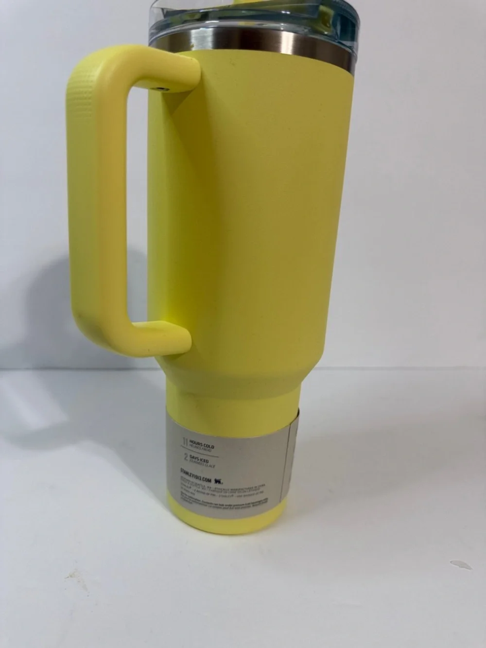 Stanley Yellow Insulated Quencher Tumbler with Handle - Picture 3 of 8